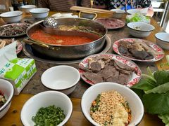 -乳仔牛牦牛汤锅 烤羊排(松潘古城店)