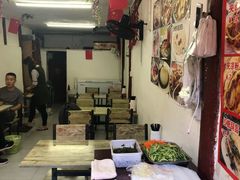 大堂-小陈方酥锅盔(古城总店)