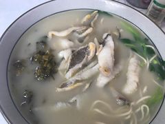 -明呈黄鱼面馆(斜土路店)