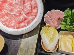 -宽板凳老灶火锅(台湾街店)