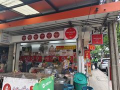 -榮泰米粉湯(Left Shop)