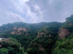 -爱情山风景区