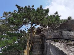 -罗田薄刀峰风景区