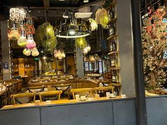 -胡桃里音乐餐厅(陶溪川店)(川湘赣菜·世界百大酒庄直供红酒·音乐表演)