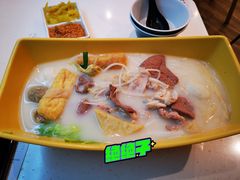 -谭仔米线(皇庭广场店)