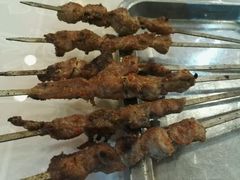 -马尔龙新疆饭店·清真(瑞景店)