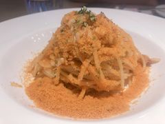 黃金烏魚子蒜香義大利麵-Dazzling Cafe 蜜糖吐司专卖店