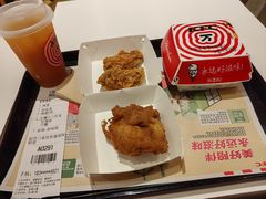 -肯德基(东安路站店)