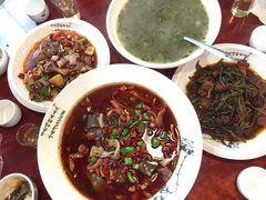 -将就吃农家特色土菜馆