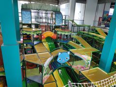 -蒙特利亲子乐园