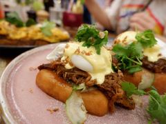 -FLOVIE FLORIST CAFE