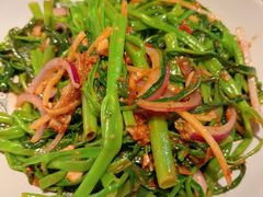 -大头虾越式风味餐厅(光明广场店)