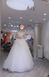 -台湾蔡美月婚纱租赁
