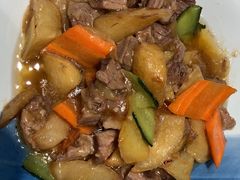 -三江源美食城