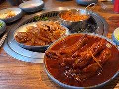 -明洞阿姨·韩式酱蟹烤肉·创意料理(三元桥店)