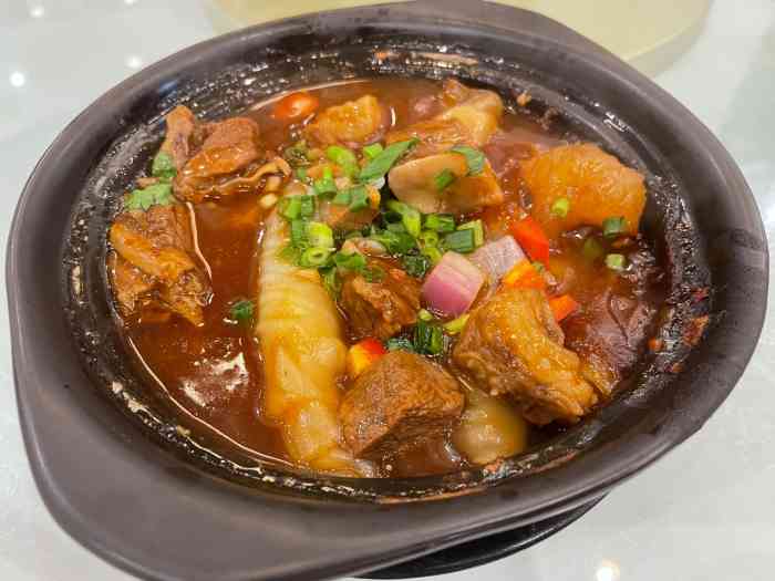 御水湾·嘉宴-"老字号吃早茶的,生意很好 [薄荷]环境:.