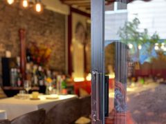 -Osteria Garden 生蚝花园餐厅(原进贤路店)