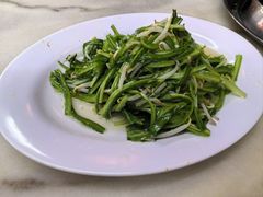 -新峰肉骨茶