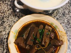 麻辣鸭血-南京大牌档(香港广场店)