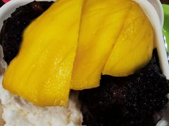 芒果白雪黑糯米甜甜-满记甜品(金唐购物中心店)