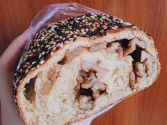 核桃卷-红跑车(三牌楼店)