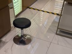 -爱视眸Eyeblling眼镜·依视路·蔡司镜片折扣店(百联南方商城购物中心)