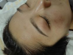 -萱娅美颜美体中心
