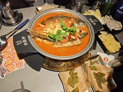 -令狐冲·炭烤活鱼(宝龙店)