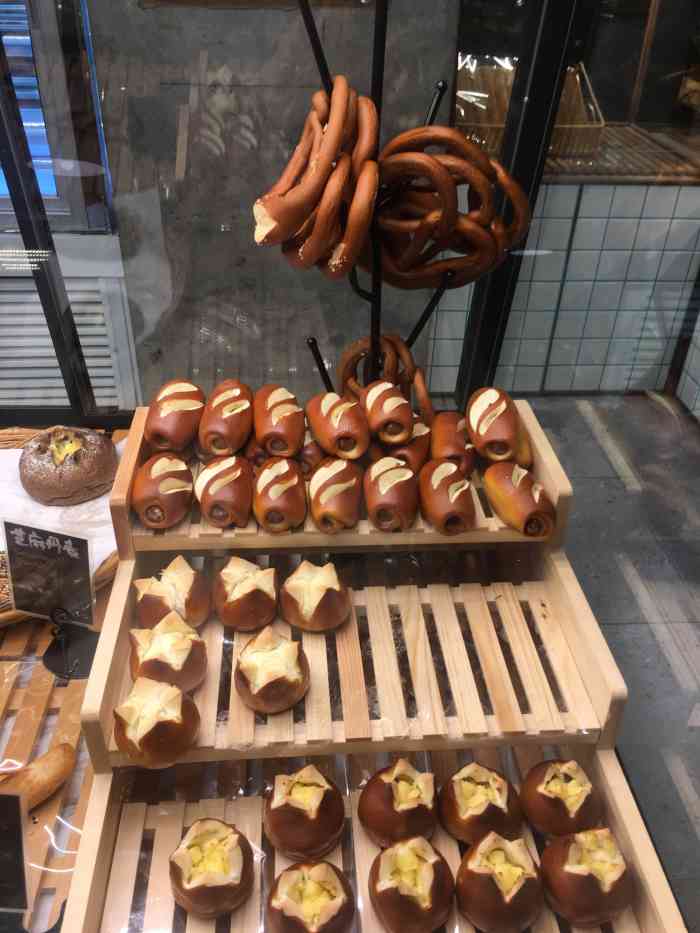 dough&joe(瑞虹天地月亮湾店)