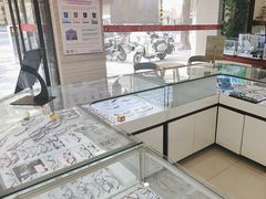 -吴良材眼镜(北中路店)