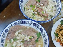 -一间楼牛羊肉泡馍馆(东一路店)