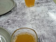 -臻鲜燕海鲜融合餐厅(金陵style店)