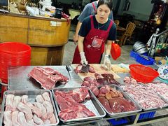 -标记美食新鲜猪杂(兴南大道店)