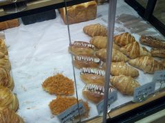 -赫斯提亚面包&咖啡店