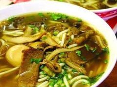-花溪王记牛肉粉(四季花溪商场店)