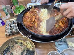 -高基五春川炒鸡排 韩国料理(威海总店)