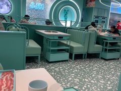-季季红火锅(柳州城中万达二店)