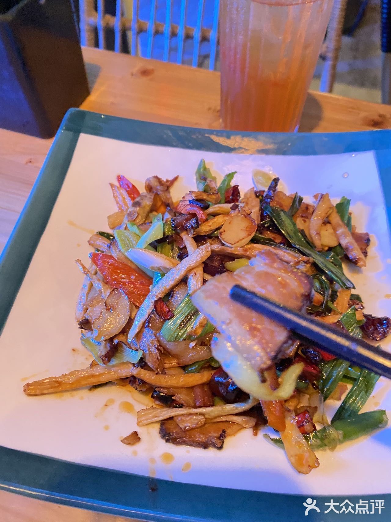 没错在杭州[啤酒]这家bistro真的好chill‼️