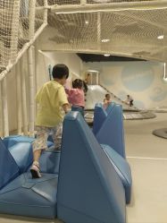-MINI MARS KIDS CLUB亲子家庭中心(长宁天山店)