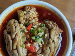 聪明的大脑-炉小二铜锅牛蛙•川湘菜(三里屯店)