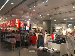 -H&M(鹏欣水游城店)