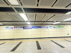 -广州白马服装市场