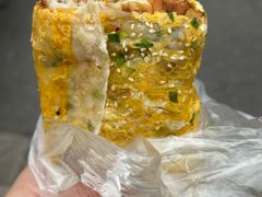 -正宗杂粮煎饼香软鸡蛋饼