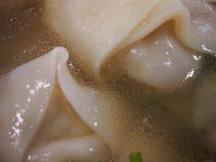 -周震馄饨
