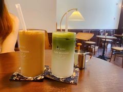 -Café Monson