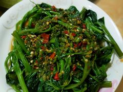 -洪霞餐馆