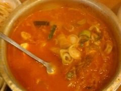 泡菜猪肉锅-金北顺大锅家(신사본점)