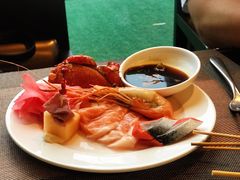 -大中华希尔顿酒店-念自助餐·嗨啤·小龙虾