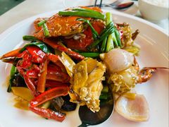 -大树下海鲜饭店