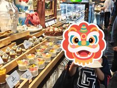 -雍容荟帝王蟹活龙虾展台自助(IFS黑金店)